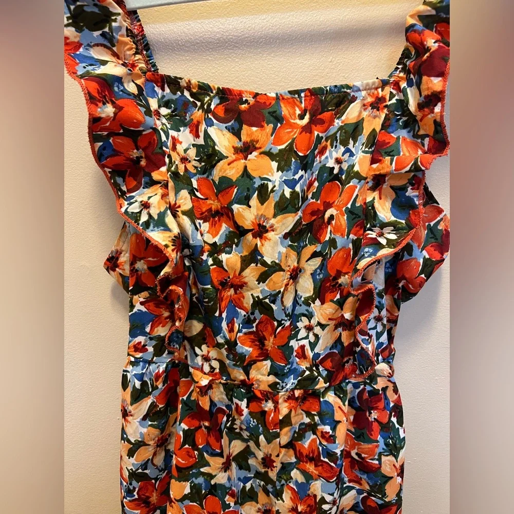 Floral Ruffle Romper with Open Back - Picture 2 of 4